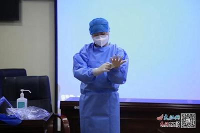 生命活水集團(tuán)召開新冠病毒抗原檢測(cè)感控與醫(yī)護(hù)人員防護(hù)知識(shí)培訓(xùn)會(huì)（圖集）